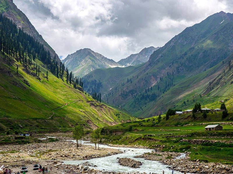 Best Naran Kaghan Tour Package 2021 | Honeymoon | Click Pakistan