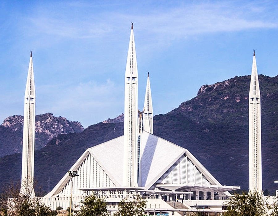 Shah Faisal Mosque - Click Pakistan Tourism Services