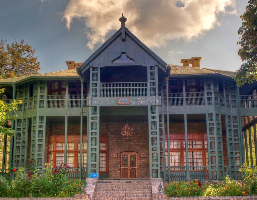 Quaid e Azam Residency Ziarat | Click Pakistan Tourism Services