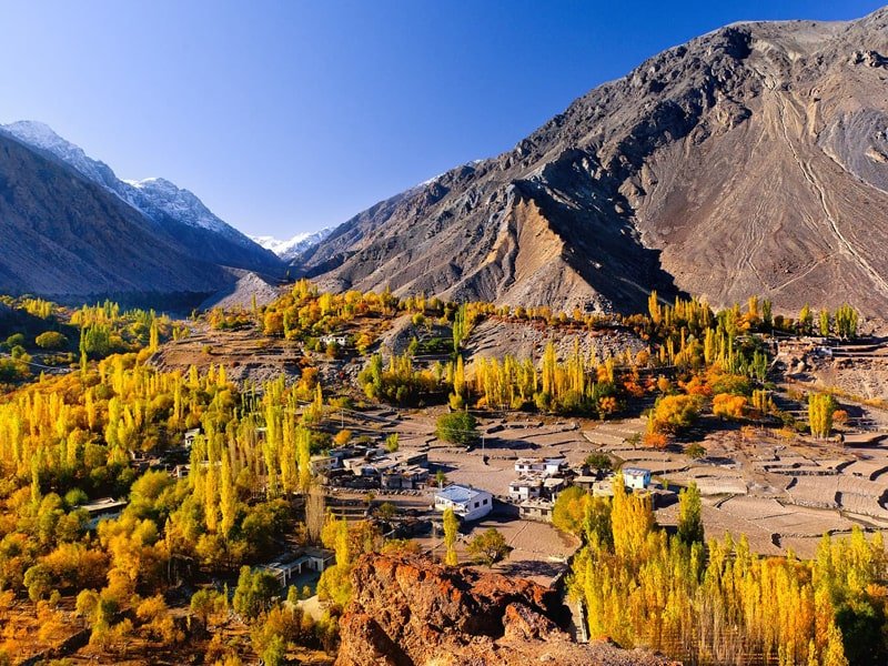 8 days Skardu & Hunza Valley 8 days Skardu & Hunza Valley