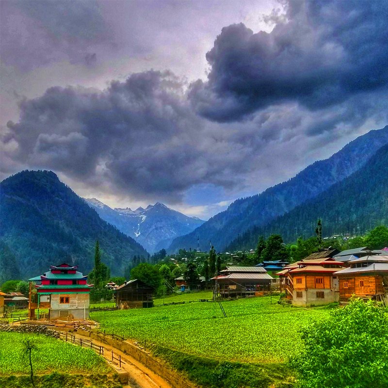 How to plan tour of Neelum Valley azaad Kashmir Complete Travel Guide