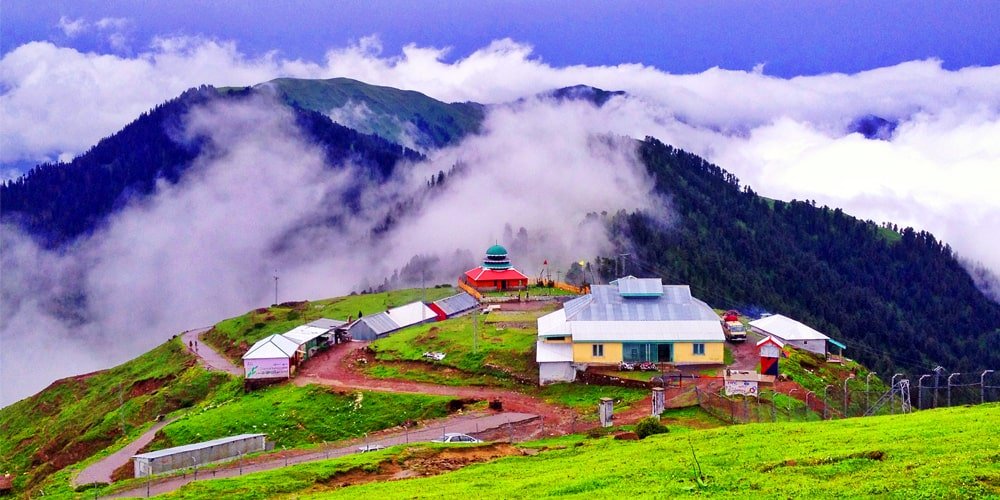 Pir Chinasi - Click Pakistan tourism services