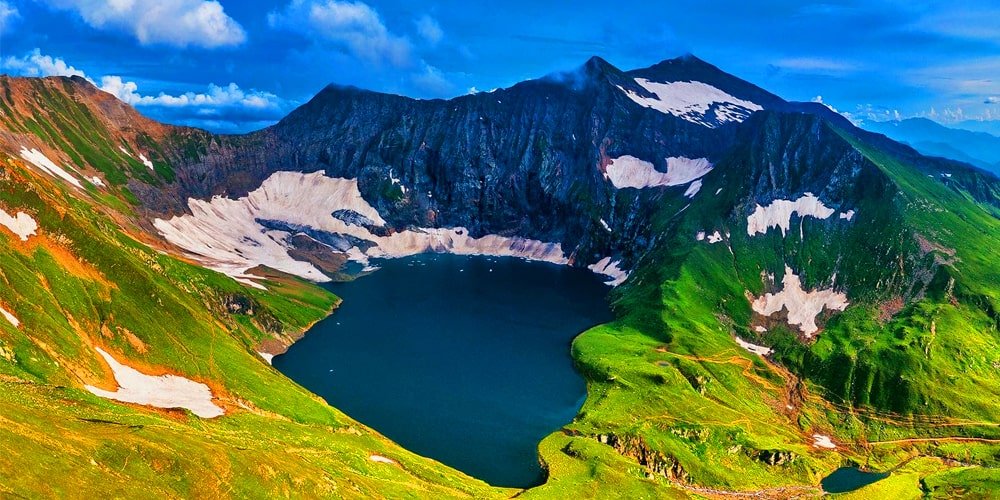 Rati Gali Lake- Click Pakistan tourism services