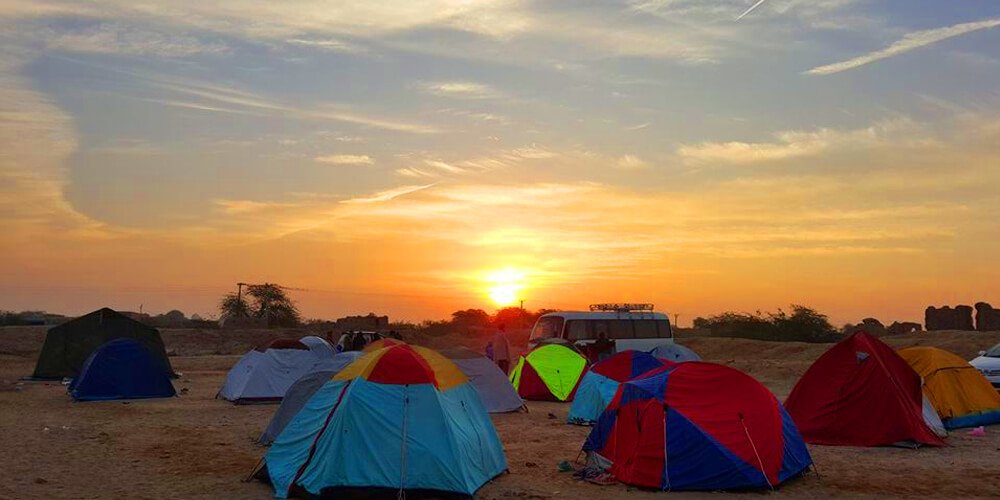 Camping in the Cholistan Desert 