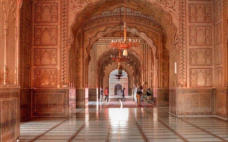 History Of Magnificent Badshahi Mosque 2026 Click Pakistan