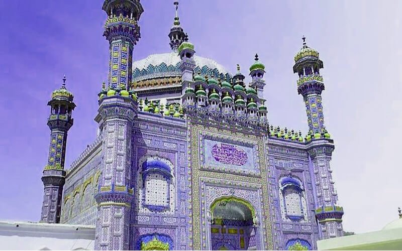 11 Sufi Shrines In Pakistan You Must Visit