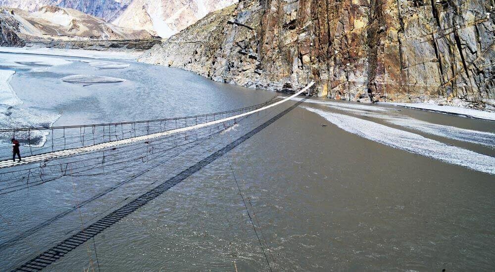 Hussaini Suspension Bridge - Which is Better Skardu Vs Hunza? Comparison 2024