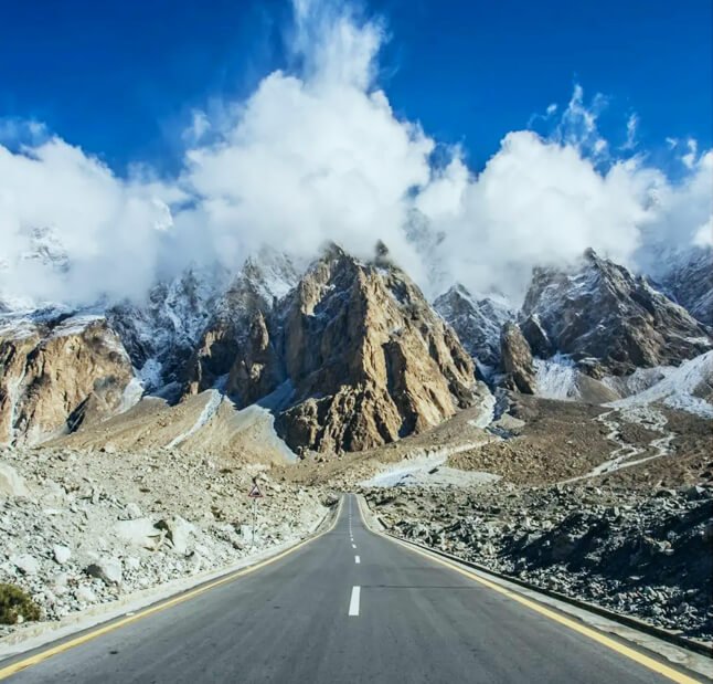 Hunza and Skardu Luxury Tour