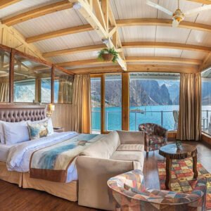 Luxus Hunza Tour Package 4 Days 3 Nights