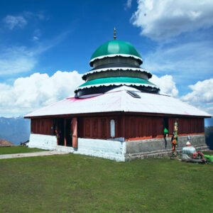 2 Days Pir Chinasi Murree Honeymoon Tour Package