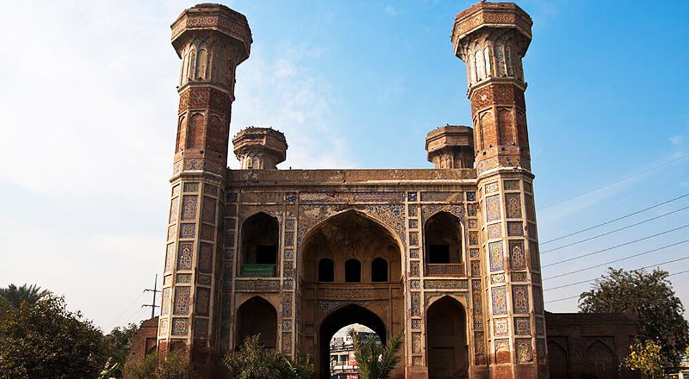 Chauburji - Best Tourist Attraction in Lahore