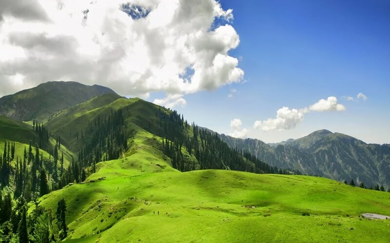 2 Days Shogran Sri Paye Honeymoon Tour Package..