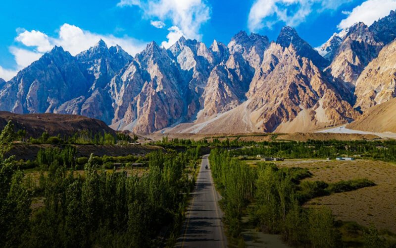 3 Days Trip to Hunza Tour Vacation Package