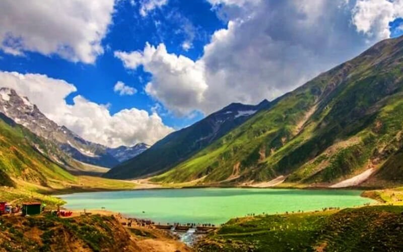 4 Days Family Tour to Naran Kaghan and Shogran.