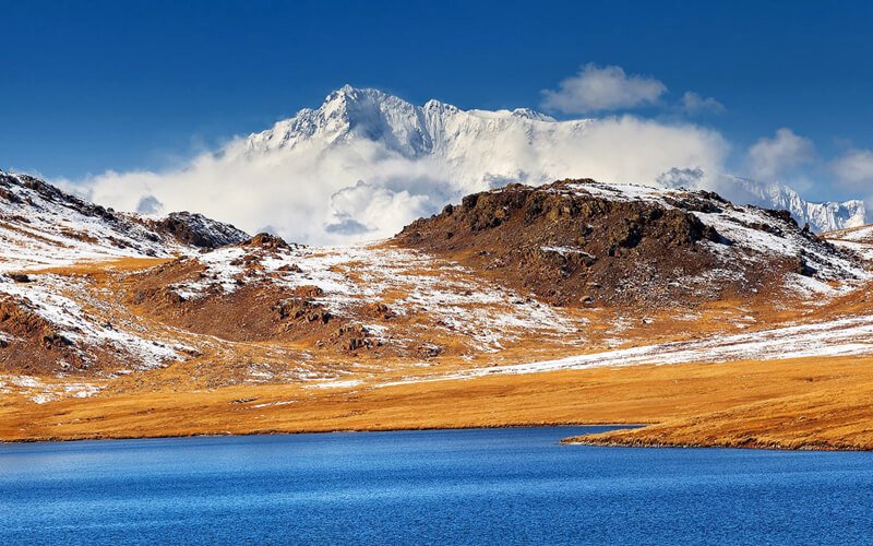 7 Days Skardu Deosai Honeymoon Tour Package by Air