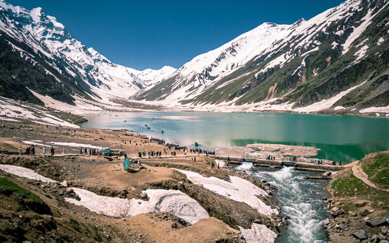 Naran Kaghan family Tour Package..