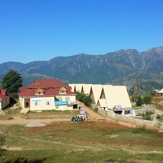 Fridays In Hotel Valley View