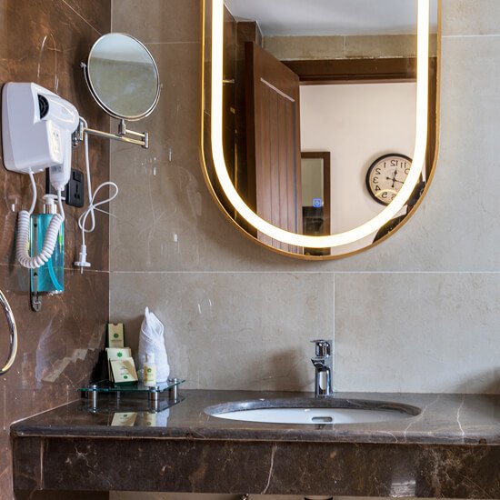 GreenPak Hotel Hunza Washroom