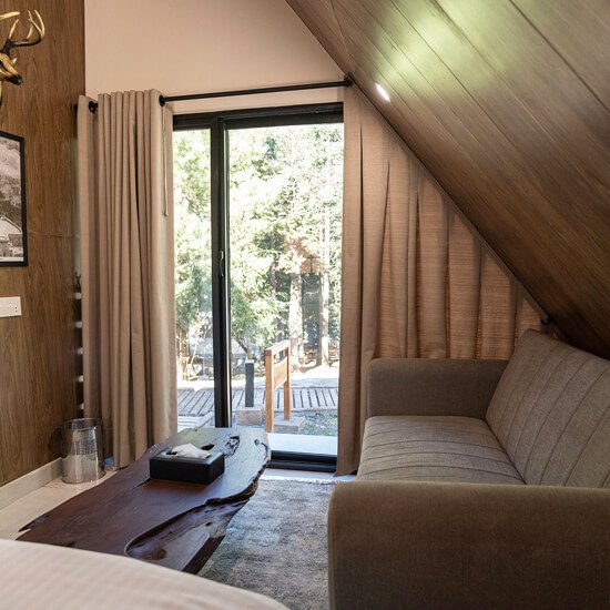 GreenPak Resort Naltar Room Seating