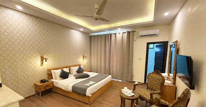 Himalaya Hotel Skardu Executive King Room