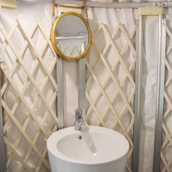 Roomy Yurts Gulmit Washroom