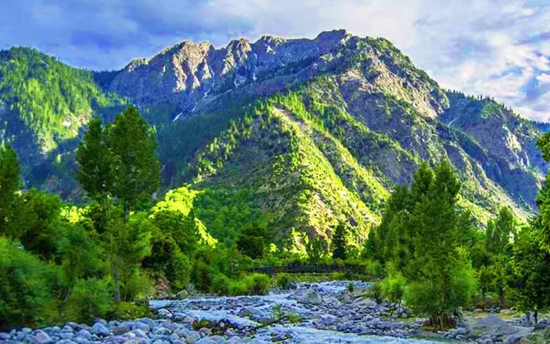 A Travel Guide to Visit Kalash Valley in Pakistan Complete Information