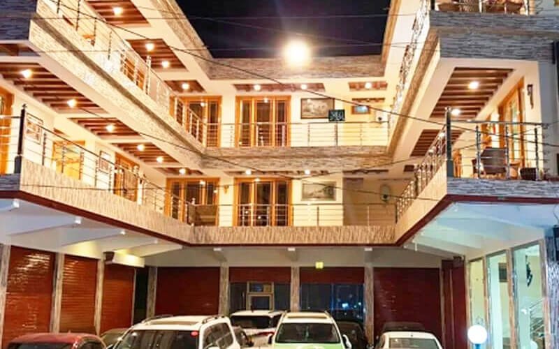 Best Affordable Hotels in Bahrain Swat
