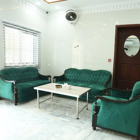 Grand Swiss Hotel & Apartment's Lahore Seating