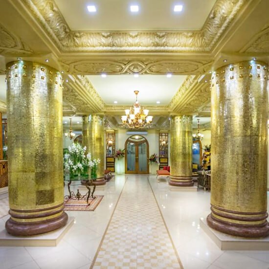 Luxus Grand Hotel Entrance