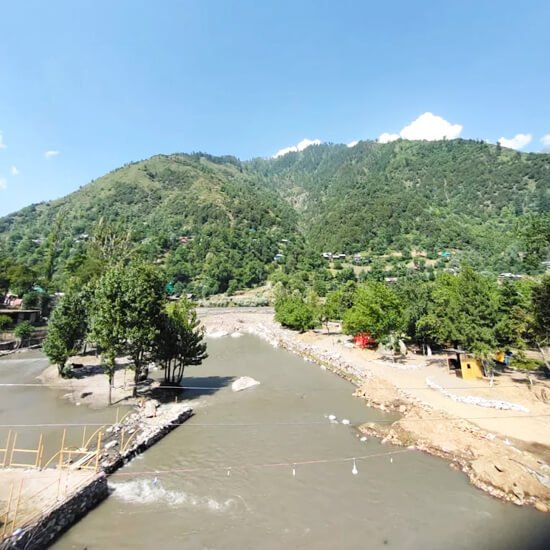Mir Continental Hotel Keran Valley View