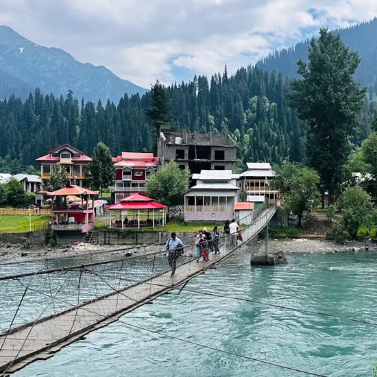 Shangreela Resort Taobat Valley View