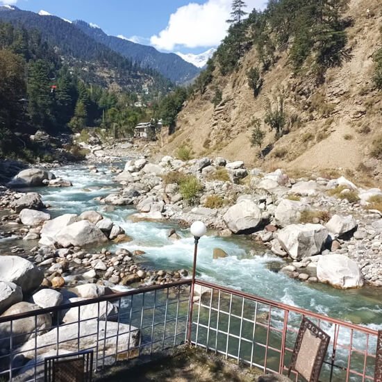 State Continental Resort Kutton RiverSide Terrace