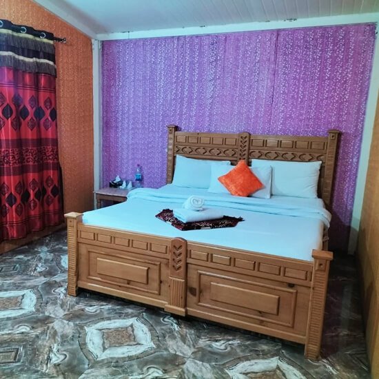 State Continental Resort Kutton Room